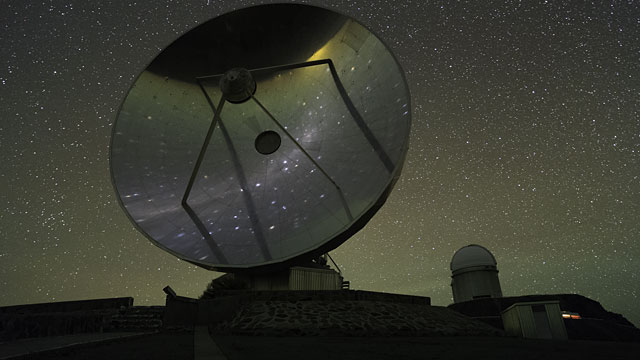 SEST and 3.6-m Telescope UHD time-lapse of La Silla