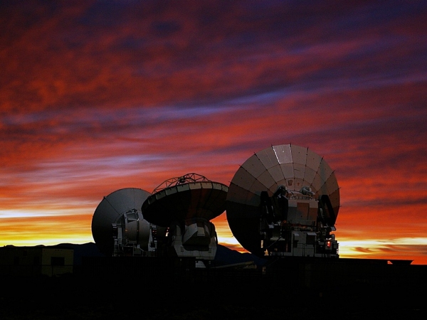 ALMA prototype-antennas at the ALMA test facility*